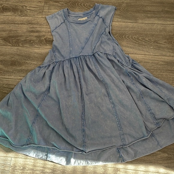 Size s/m urban outfitters dress worn 1x - Picture 1 of 4